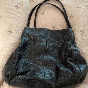 Leather Coach navy handbag like new. Perfect condition. 3 compartments.